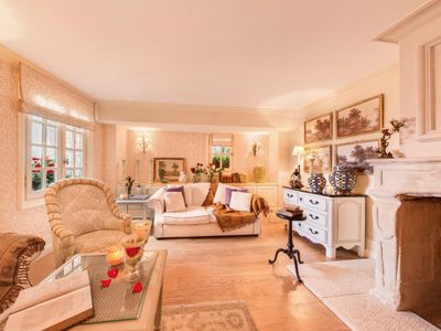 Luxury Villa in Aubais | Perfect for Events & Retreats