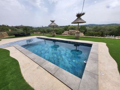 Private swimming pool for a moment of relaxation 