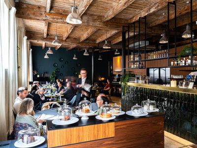 Historic Mazarin District Restaurant for Private Events in Aix-en-Provence