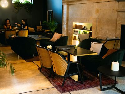 Historic Mazarin District Restaurant for Private Events in Aix-en-Provence