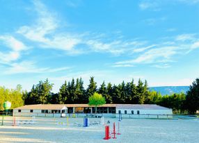 Equestrian estate dedicated to horse riding