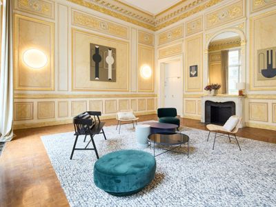 Lieu Historique de l'Hôtel de Montmorency-Luxembourg de 1709 à Paris