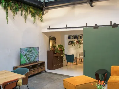 Grand Loft Atypique avec Verrière près de la Place de la Bastille