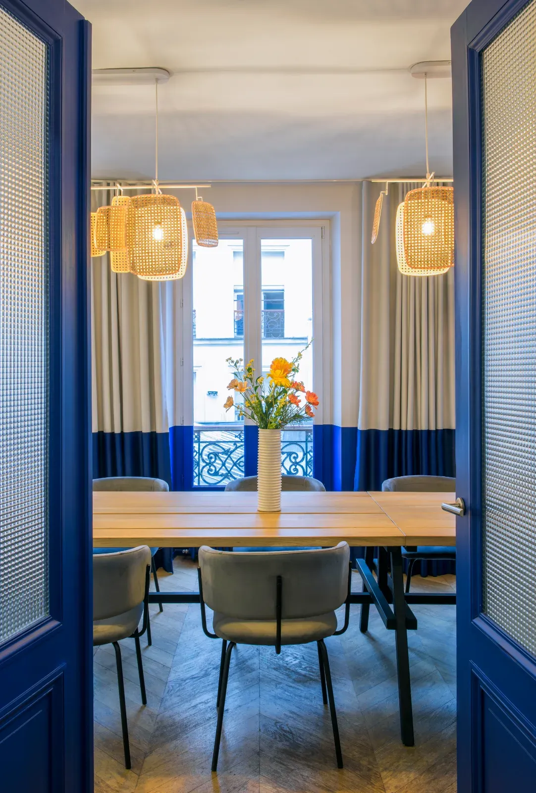 Grand Loft Atypique avec Verrière près de la Place de la Bastille