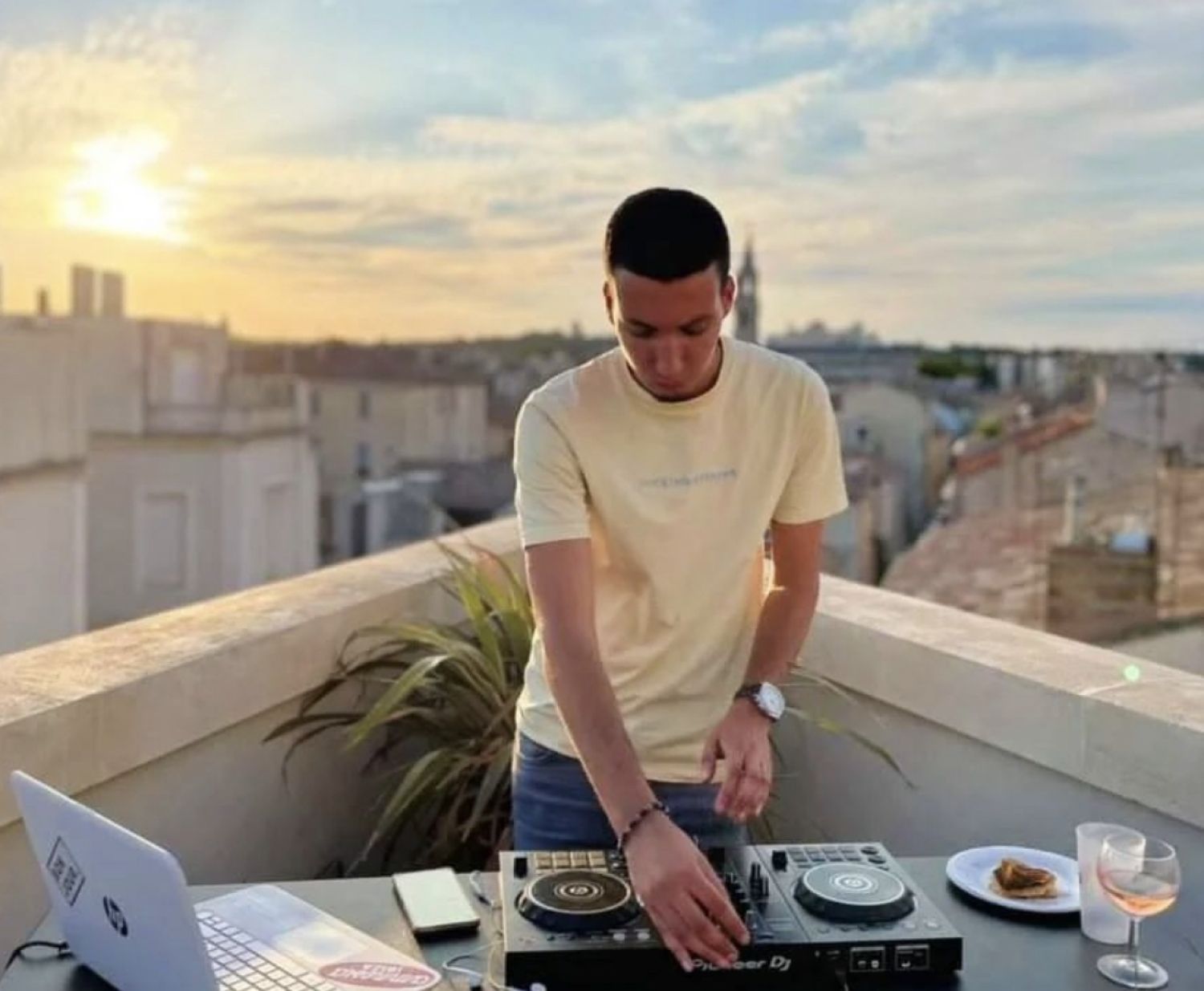 Rooftop, 90 m² avec vue sur la ville
