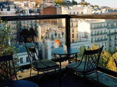 Rooftop Paris: 360° Views & Chic Garden Events