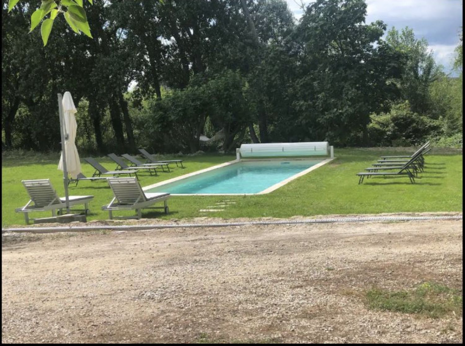 Maison ancienne à l'abri du vent
