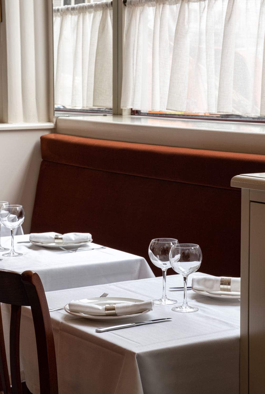 Renovated Paris Restaurant for Events | Sharing Menu & Cocktails