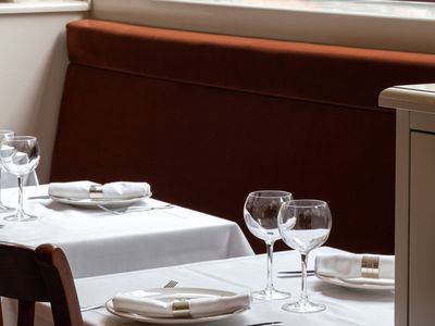 Renovated Paris Restaurant for Events | Sharing Menu & Cocktails