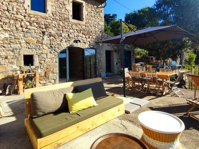 18th century stone silkworm farm, 1 hectare terraced park, Ardèche 