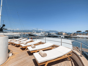Luxury Yacht in Cannes: Mediterranean Events for 150 Guests