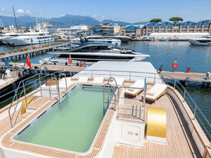 Luxury Yacht in Cannes: Mediterranean Events for 150 Guests