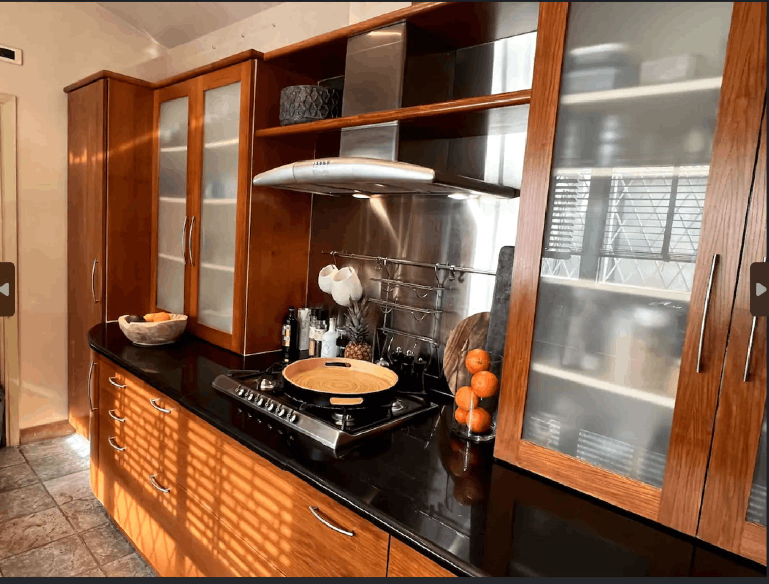 Elegant 4-Bedroom Cannes Apartment on the Croisette Near Palais