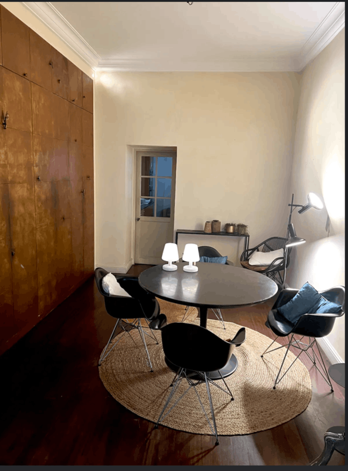 Elegant 4-Bedroom Cannes Apartment on the Croisette Near Palais