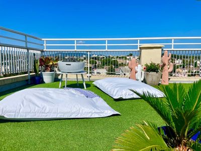 Terrasse rooftop panoramique à Cannes – Pour événements privés et dîners