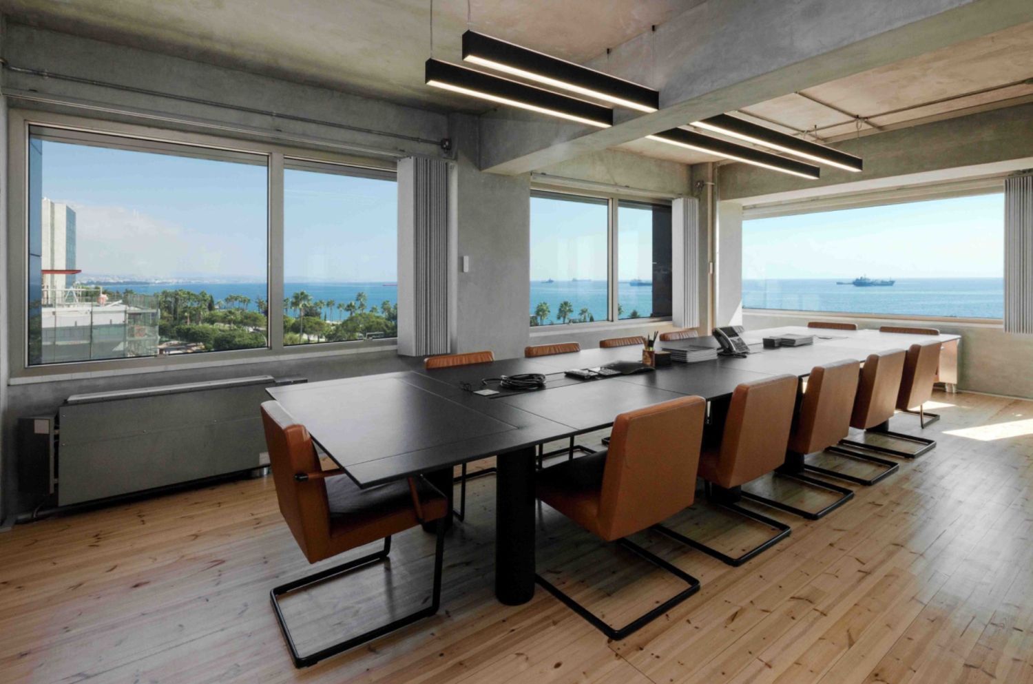  Meeting rooms & serviced offices with sea view in Cyprus