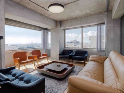  Meeting rooms & serviced offices with sea view in Cyprus