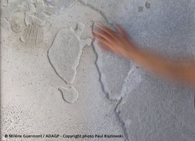 Immersive Experience in an Exclusive Art Venue in Paris