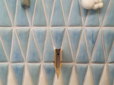 Expérience immersive dans un lieu d'art exclusif à Paris