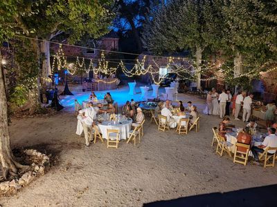 Domaine Provençal pour Événements : Piscine & Jardins