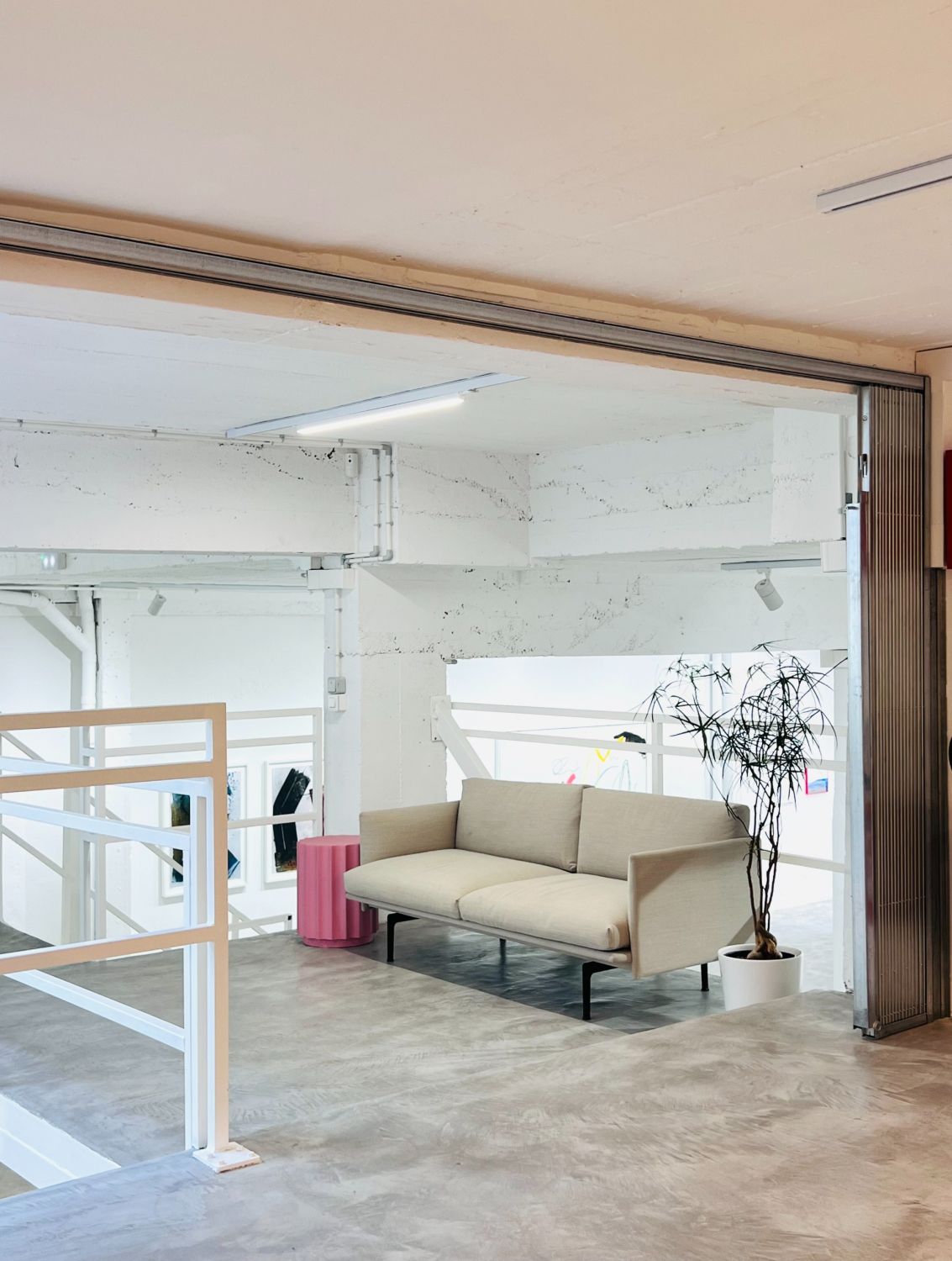Atelier galerie d'art au port de Nice