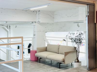 Atelier galerie d'art au port de Nice