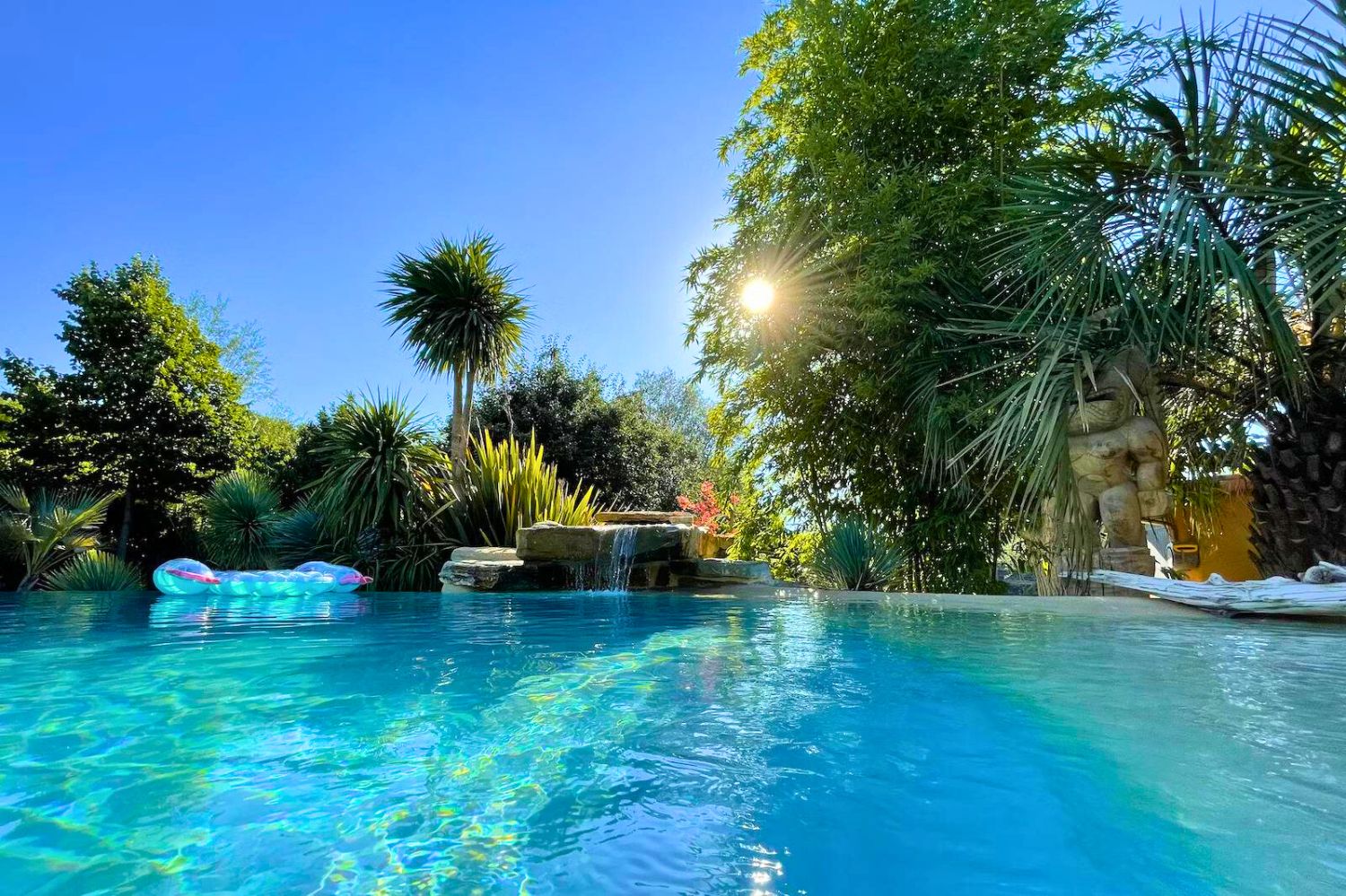 Bali-Inspired Tropical Paradise Near Aix-en-Provence & Marseille