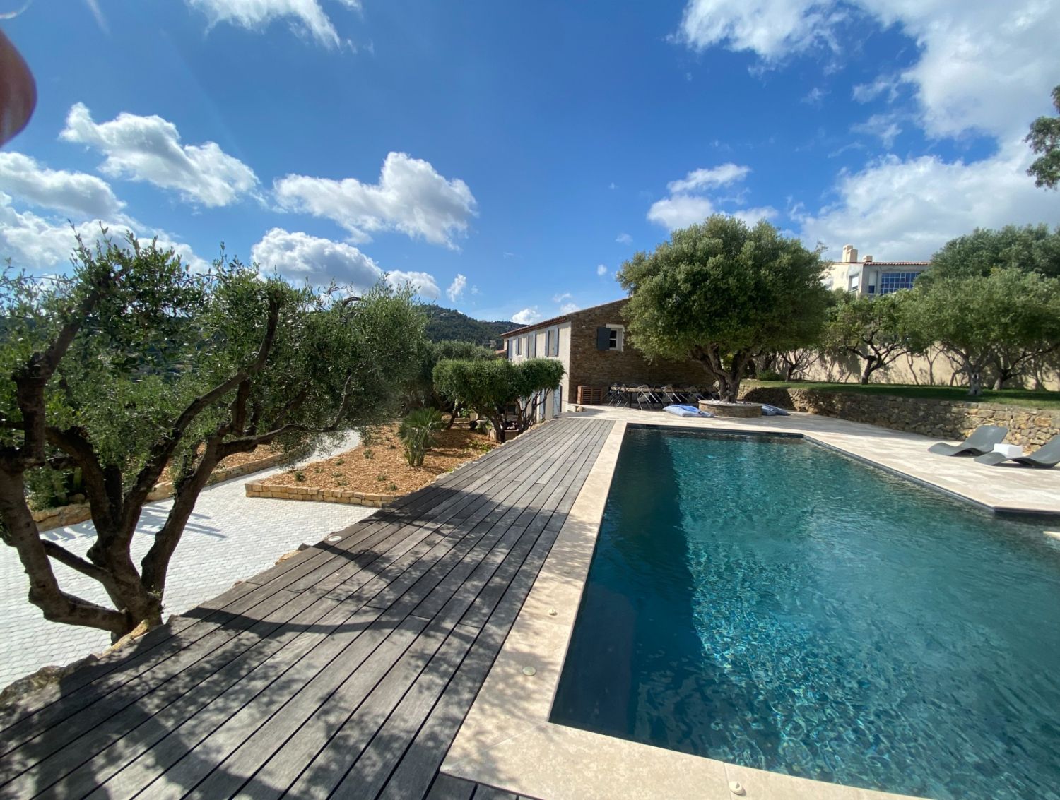 Elegant Poolside Venue with Panoramic Views in Ollioules