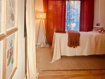 Guest House & Event Venue in Vaucluse with Treehouse & Wellness Chalet