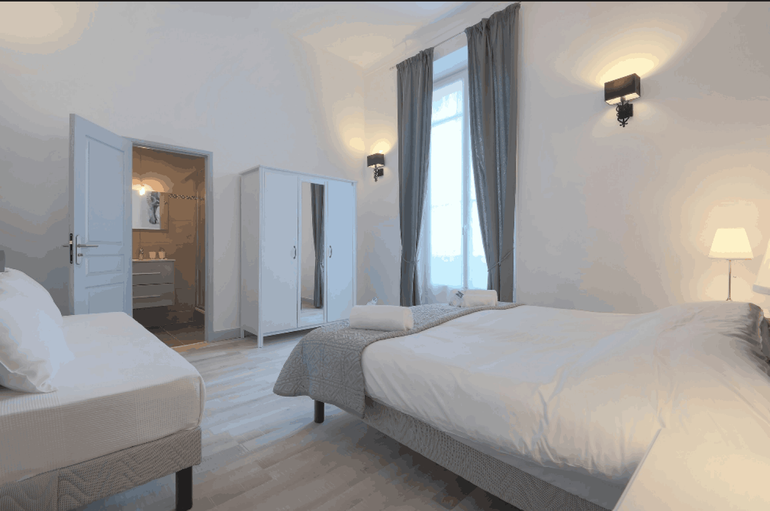 Stylish Cannes Apartments Near Palais for Events & Stays