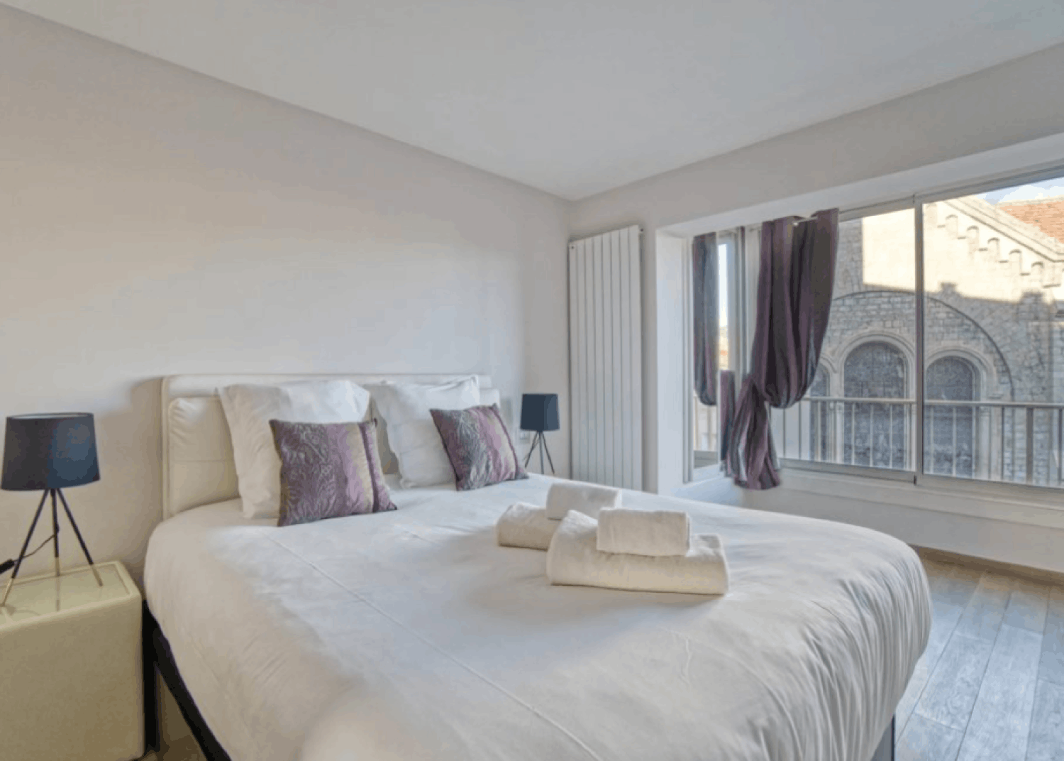 Sea-View Cannes Apartment Opposite Palais des Festivals