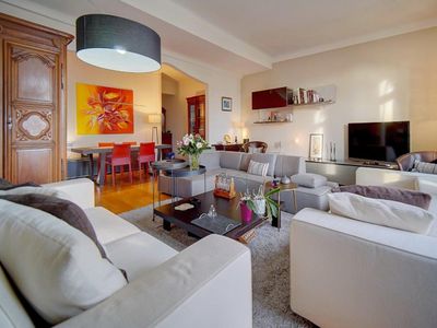 Stylish & Spacious Cannes Apartment for Small Events Near the Palais