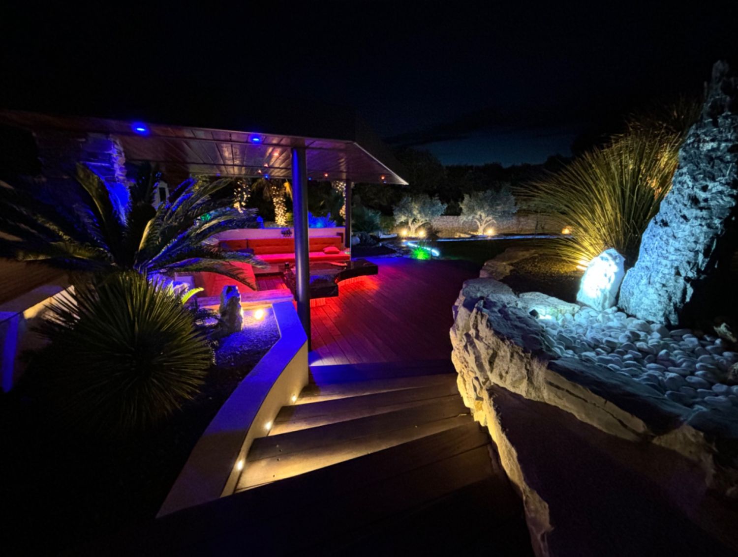 Luxury 5-Star Estate with Caldera Spa & Private Pool near Montpellier