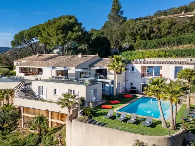 Discover a Unique Event Space in Villemolaque for Parties, Weddings & More