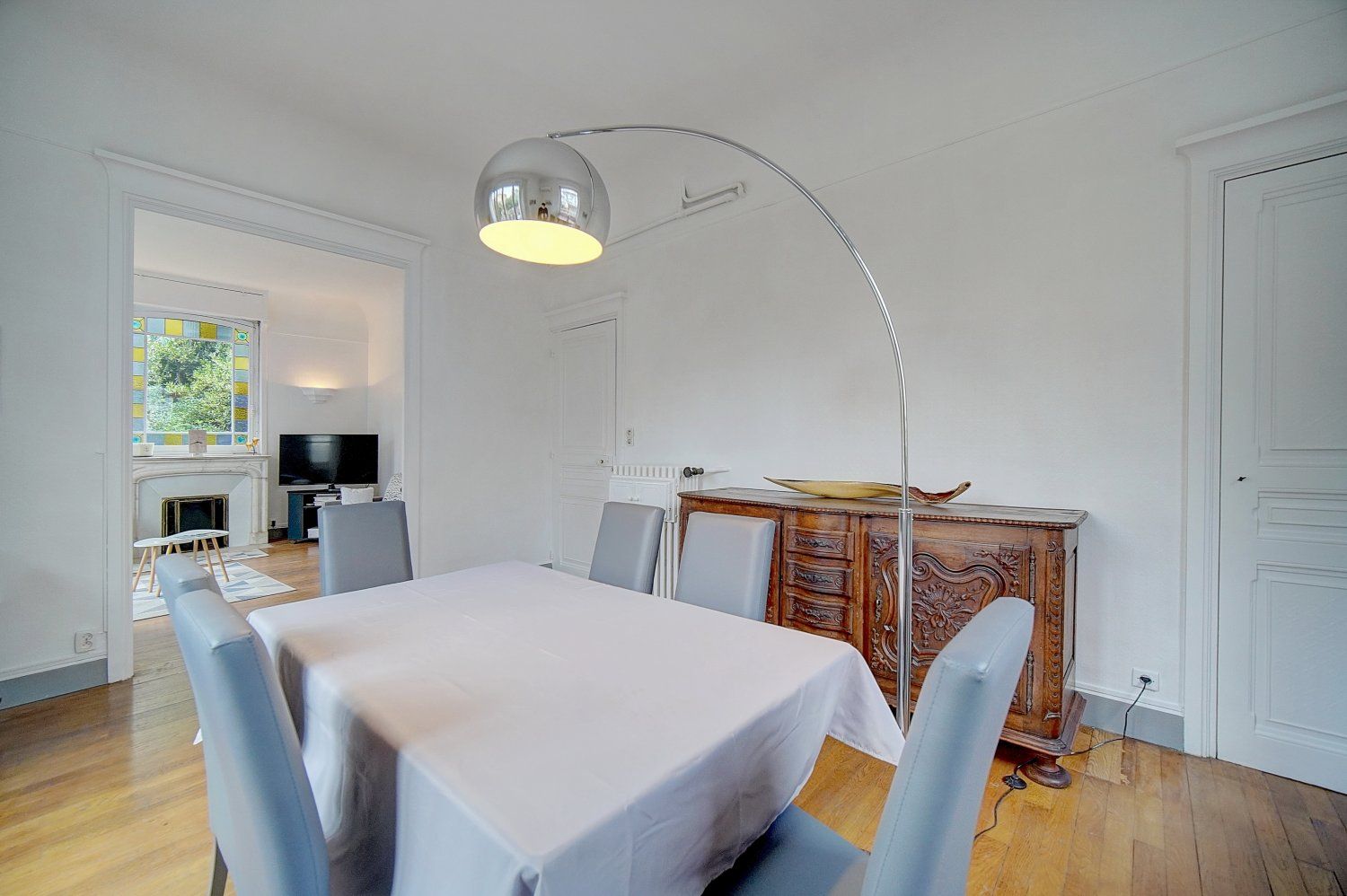 Historic Cannes Villa with Garden for Intimate Events & Receptions