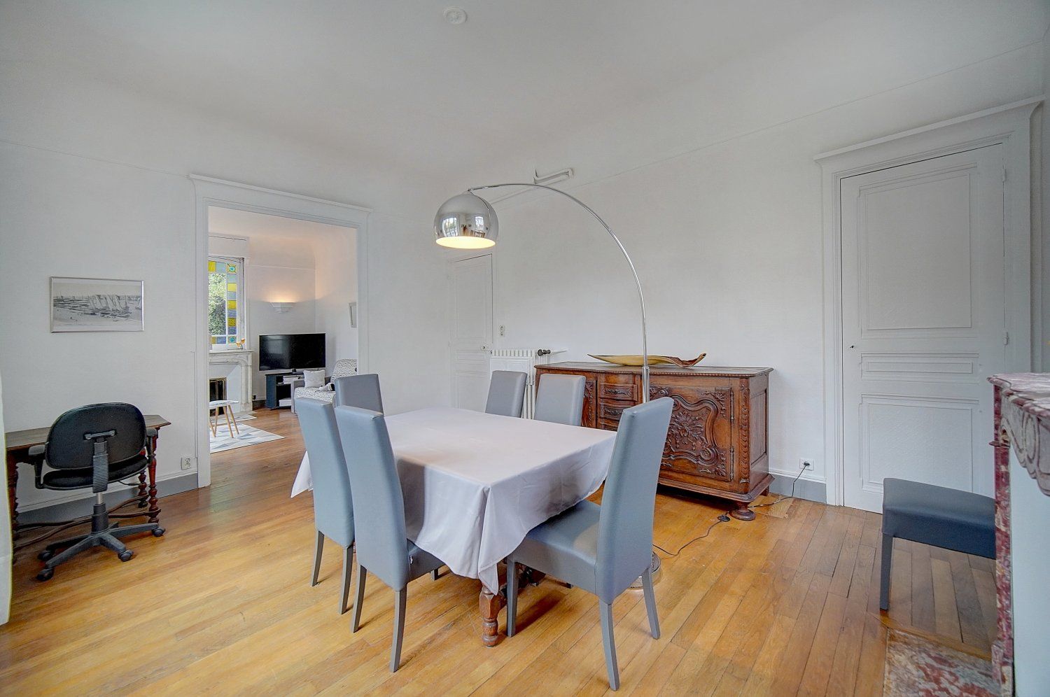 Historic Cannes Villa with Garden for Intimate Events & Receptions