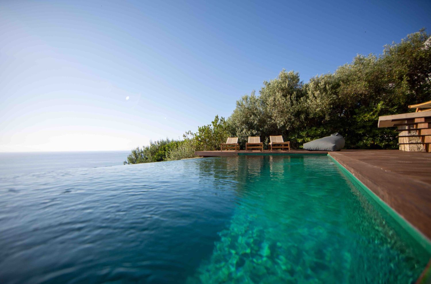 Luxury Villa with Infinity Pool & Sea Views near Bastia