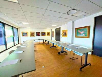 Large space of 600 m² dedicated to art