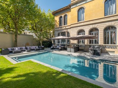 1910 town house with swimming pool in Lyon