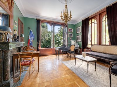 1910 town house with swimming pool in Lyon