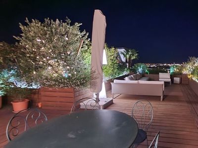 100 m² terrace with panoramic view of Lyon