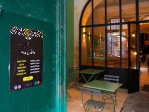 The Bordeaux board game bar