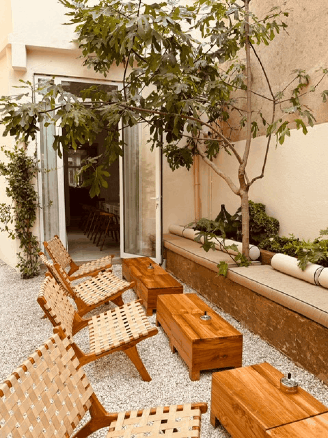 Lieu caché et charmant à Cannes – Avec jardin et cuisine