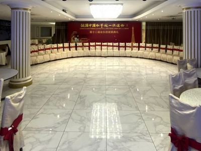 Private Event Venue in Paris for Up to 400 Guests