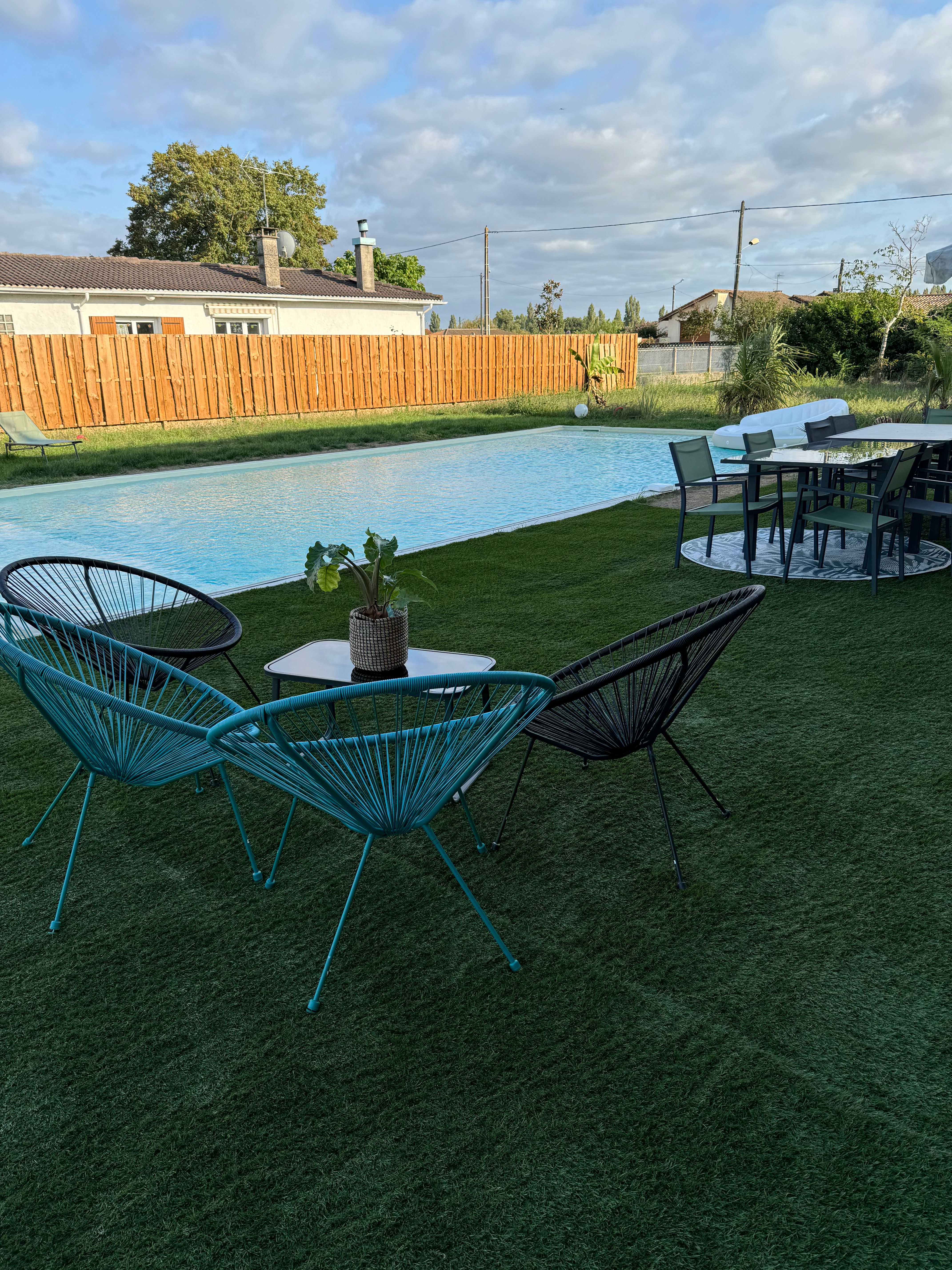 Lieu d'événement de luxe avec vue sur la montagne et accès en bord de mer