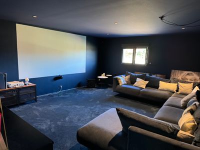 Luxury Event Venue with Mountain Views & Beachfront Access