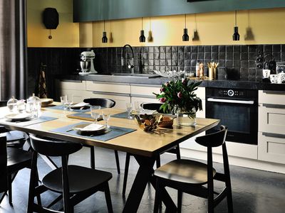 Lieu d'événement luxueux avec vues sur la montagne et la plage