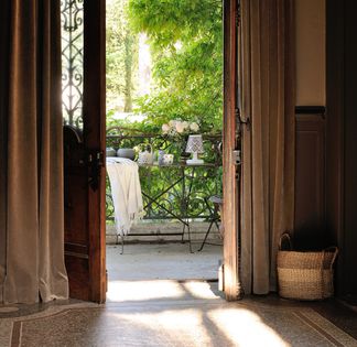 Lieu d'événement luxueux avec vues sur la montagne et la plage