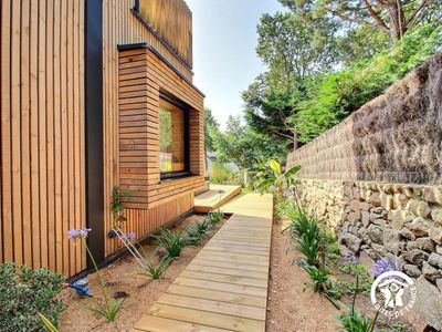 Architect-designed villa with spa hammam solarium