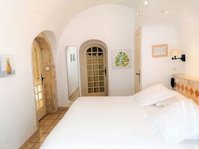 The Abbey: Historic Venue for Events in Provence